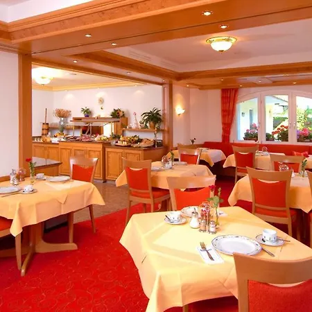 Hotel-restaurant Sennhuette Im Herzen Des Suedschwarzwalds Szálloda