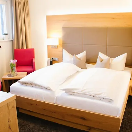 Hotel Hotel-restaurant Sennhuette Im Herzen Des Suedschwarzwalds