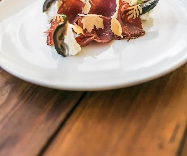 Hotel-restaurant Sennhuette Im Herzen Des Suedschwarzwalds Hotel Kleines Wiesental